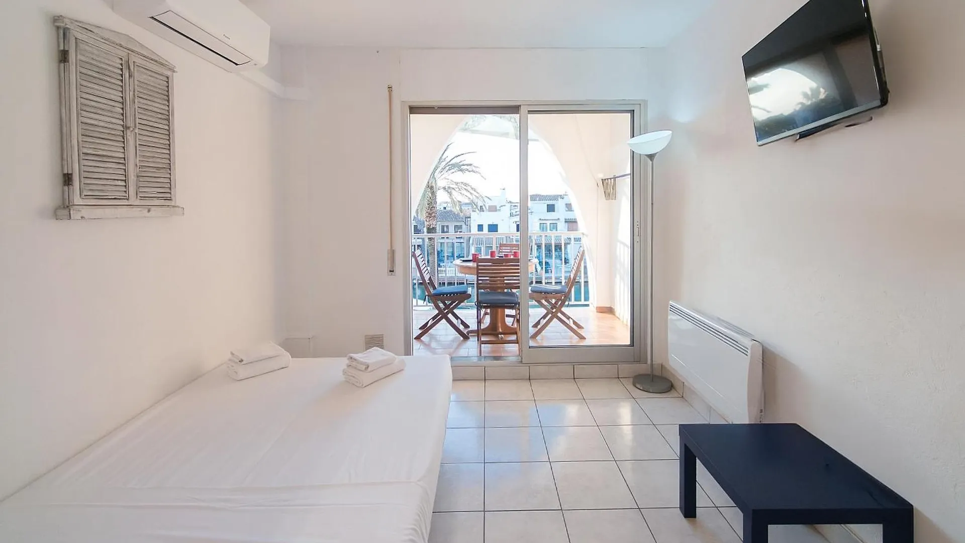 Apartment Welcs Estudio 229 Emp Con Vista Al Canal Empuriabrava